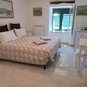 Anita Bed & Breakfast